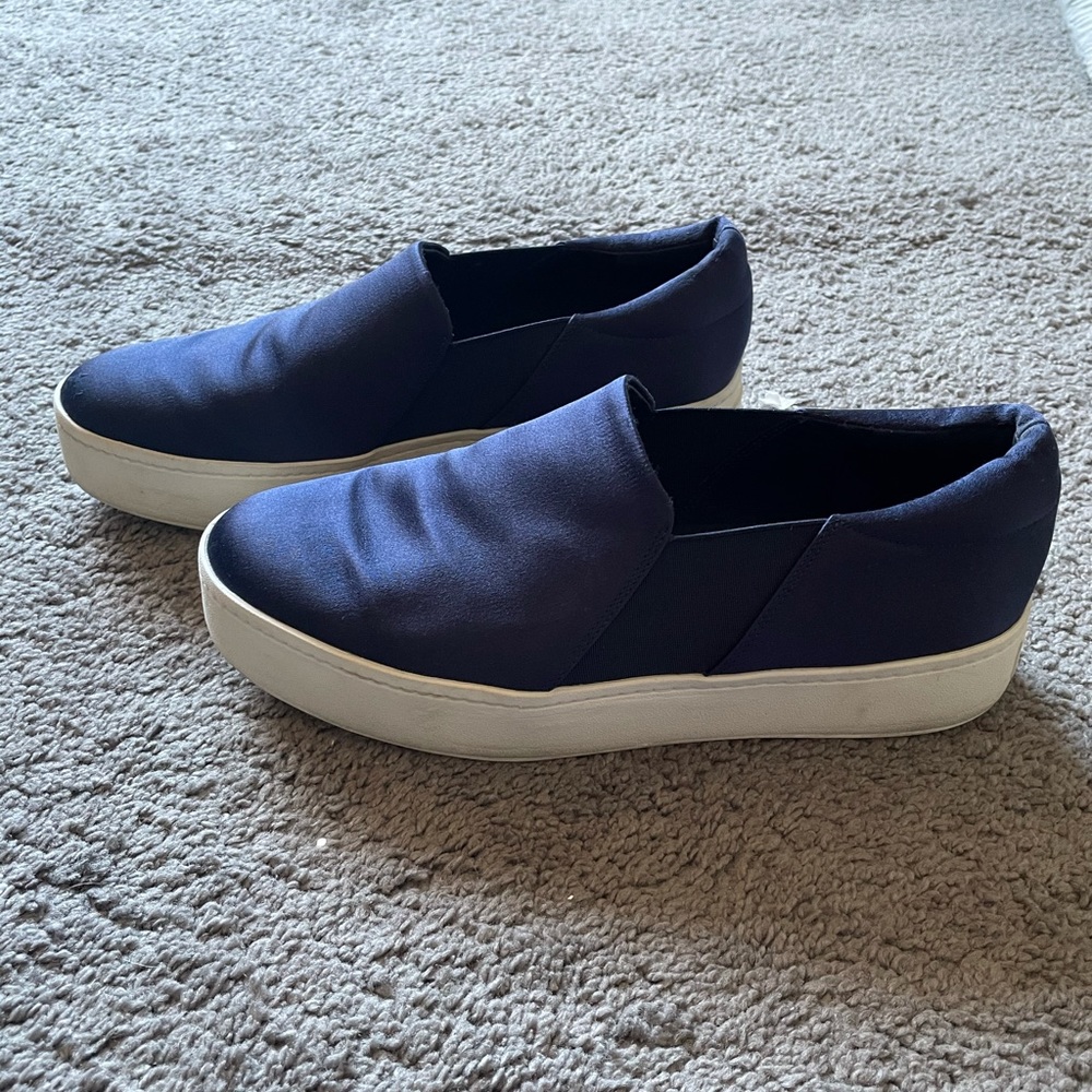 Vince Slip On Size 10